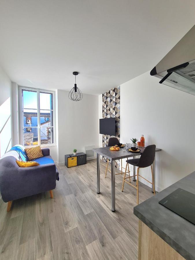ليزيربييه Appartement Cosy Steven A 10 Min Du Puy Du Fou المظهر الخارجي الصورة